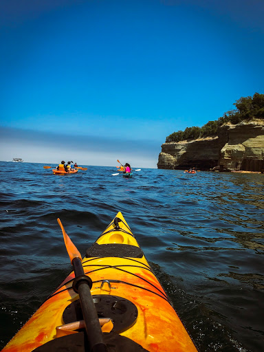 ﻿Pictured Rocks Kayaking